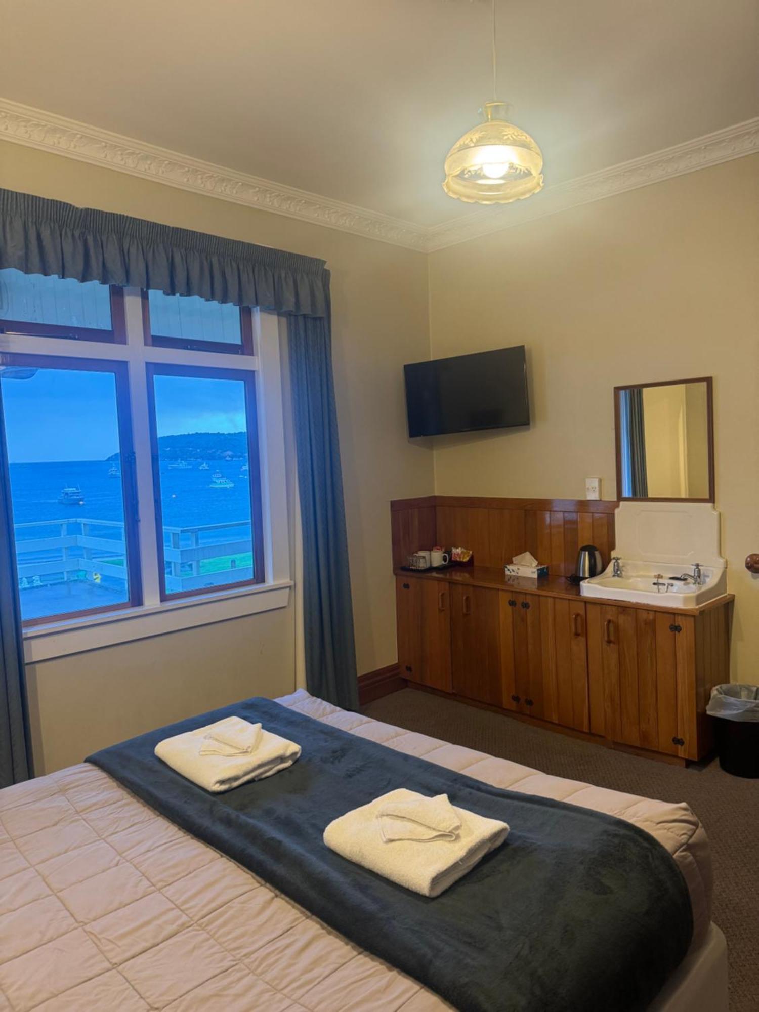 South Sea Hotel - Stewart Island Half-moon Bay Dış mekan fotoğraf